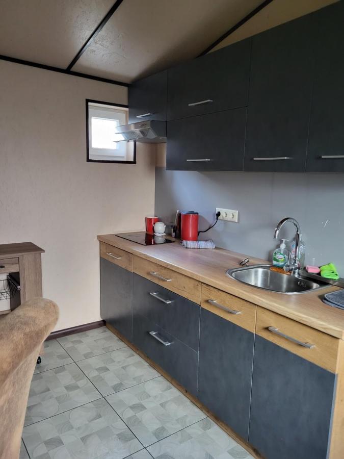 Guest House Sunny Jurmala Luaran gambar