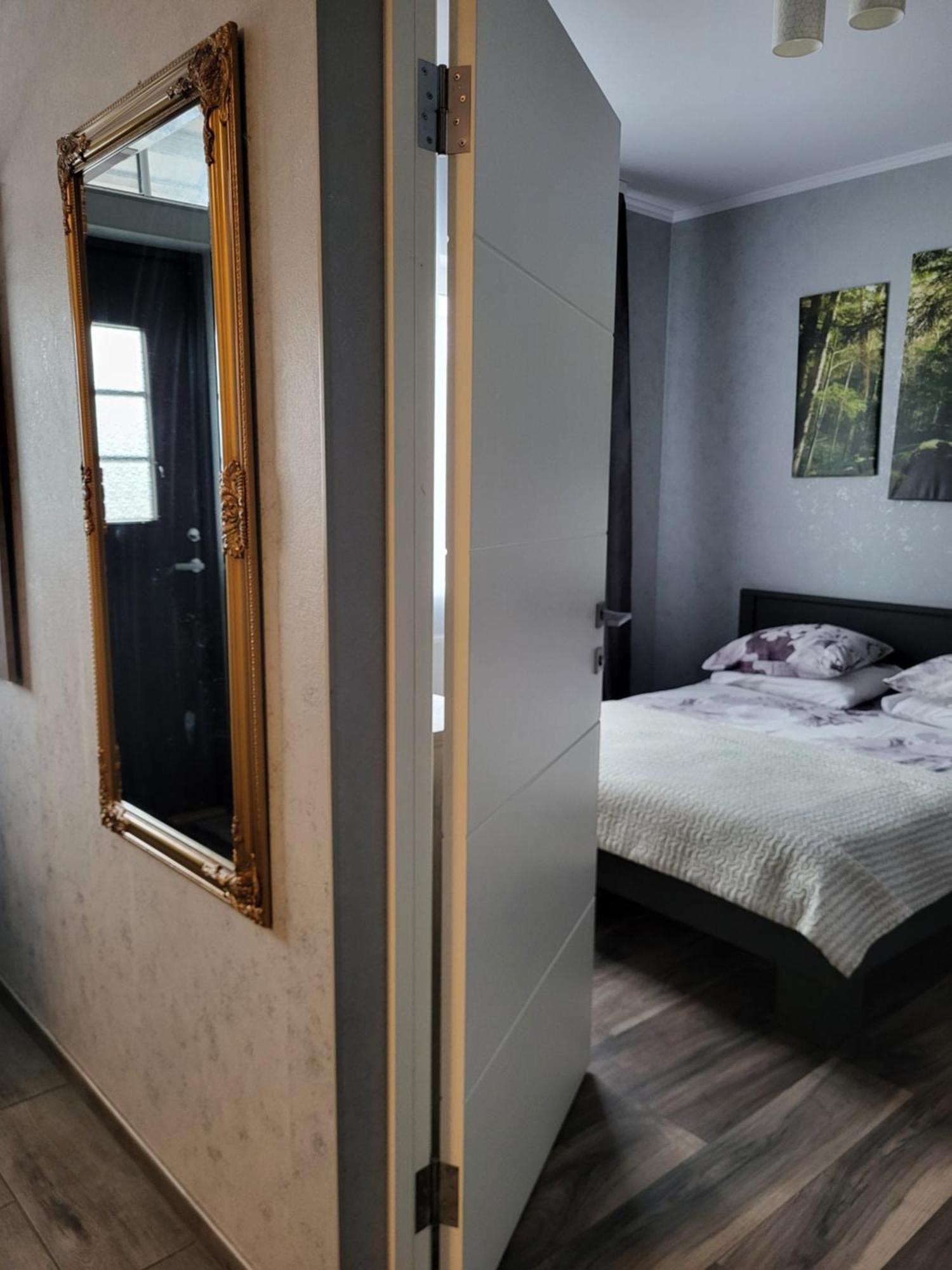 Guest House Sunny Jurmala Bilik gambar
